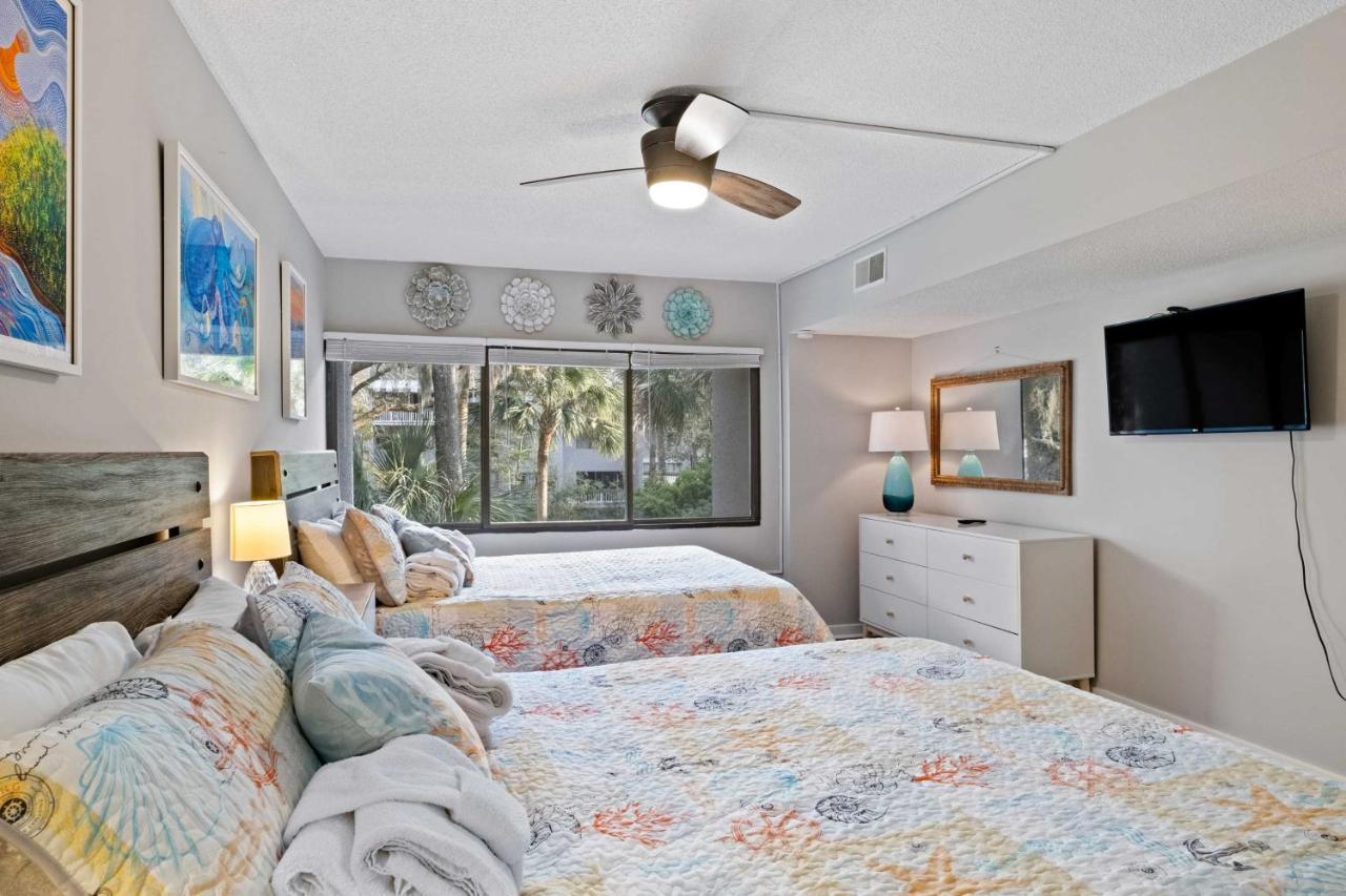 Coastal Oasis With Pool - Walk To Coligny Beach Park Pulau Hilton Head Luaran gambar